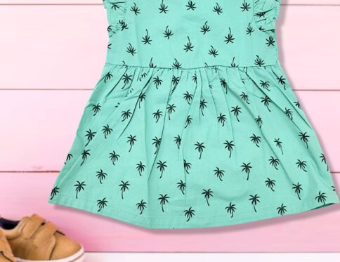 half-sleeved and round neck Short Dress