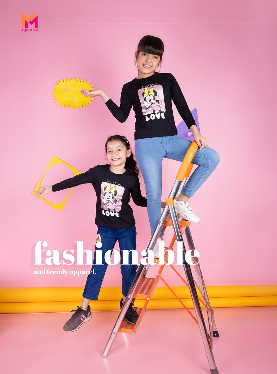 Black & pink Glitter Cotton Knit Regular Fit Minnie Mouse Printed Round Neck Full Sleeve