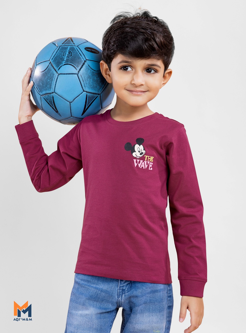 Full Sleeves and a fashionable style