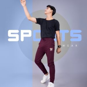 Maroon solid regular-fit joggers has an elasticated waistband with drawstring closur 2 pockets,Regular-Fit and cuffed hems