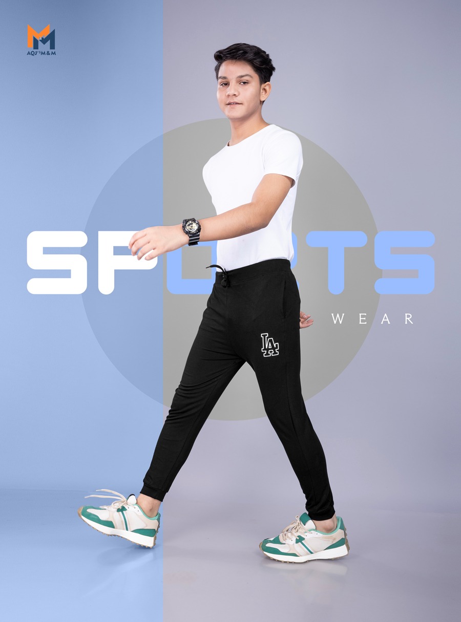 IMG-20250304-WA0020 Dark gray solid regular-fit joggers has an elasticated waistband with drawstring closur 2 pockets and cuffed hems